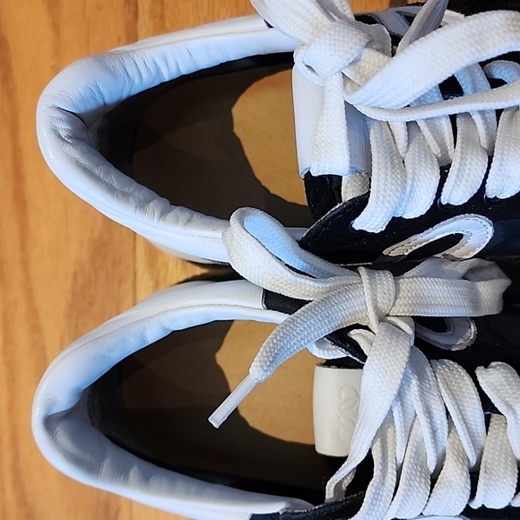 Authentic Loewe Flowrunner Sneakers - Picture 7 of 7